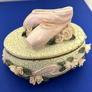 COPY - Ballet Slipper Jewelry Box